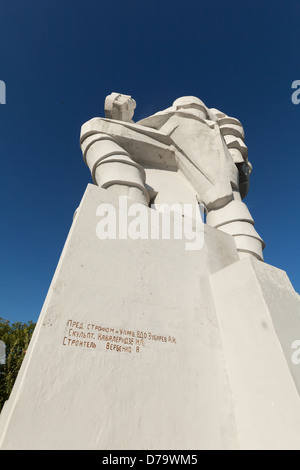 Denkmal für Artyom in Swjatogorsker (Ukraine) Stockfoto