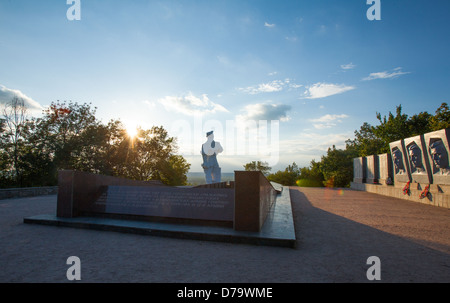 Denkmal für Artyom in Swjatogorsker (Ukraine) Stockfoto