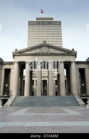 Ein Blick auf das Ehrenmal Gebäude in Nashville, Tennessee Stockfoto