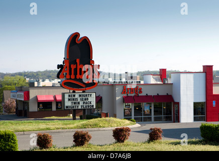 Ein Blick auf ein Arby's Restaurant in Nashville, Tennessee Stockfoto