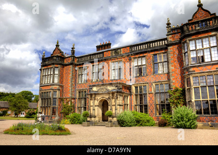 Historisches Gebäude der Arley Hall in Cheshire, England Stockfoto