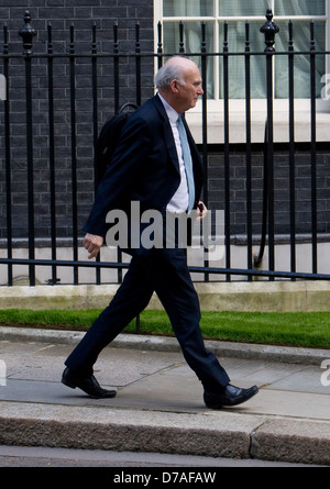 Wirtschaftsminister, verlässt Vince Kabel Kabinettssitzung, Downing Street, London Stockfoto