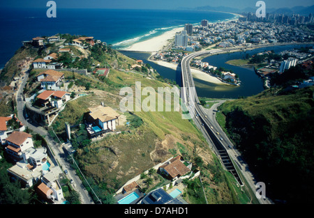 Morro da Joatinga & Joa Bezirk gehobenen Viertel der Oberschicht Villen Barra da Tijuca Strand Rio De Janeiro Brasilien Stockfoto
