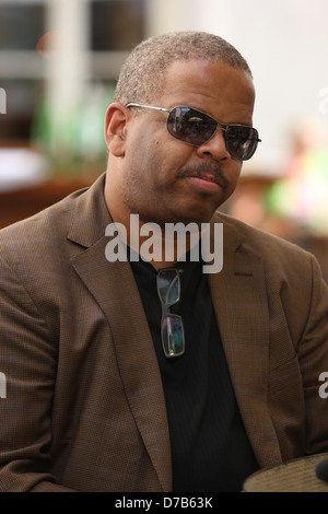 Grammy-Gewinner Terence Blanchard und seine Frau genießen Mittagessen Prag, Tschechische Republik - 07.06.11 Stockfoto