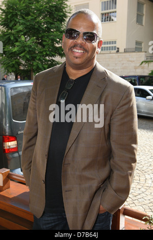 Grammy-Gewinner Terence Blanchard und seine Frau genießen Mittagessen Prag, Tschechische Republik - 07.06.11 Stockfoto