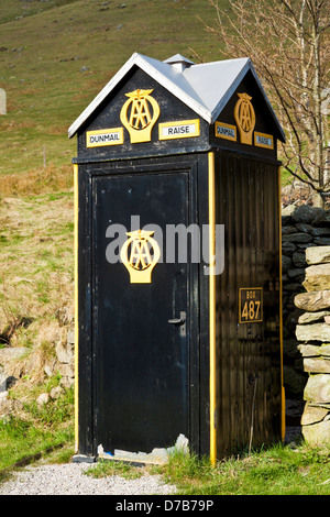 AA ein Notruftelefon Auto Hilfe Rettungsdienst auf Dunmail erhöhen Cumbria Seenplatte Cumbria England UK GB EU Europa Stockfoto