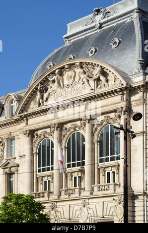 Fassade des Hôtel de la Caisse d'Epargne (1904/05) an der Place Henri Estrangin-Pastré Marseille Provence France Stockfoto