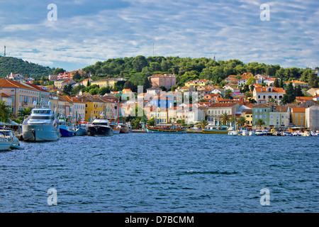 Bunte Stadt Mali Losinj Waterfront, Insel Losinj, Dalmatien, Kroatien Stockfoto