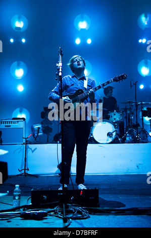 Alex Trimble Two Door Cinema Club die live bei O2 Academy Brixton London, England - 03.06.11 Stockfoto