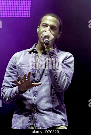 Marvin Humes von JLS, die live im Radio City Live in Liverpool Echo Arena Liverpool, England - 02.12.11 Stockfoto