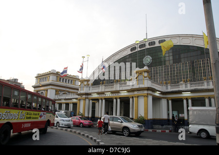 Hualumphong Bahnhof in Bangkok, Thailand Stockfoto