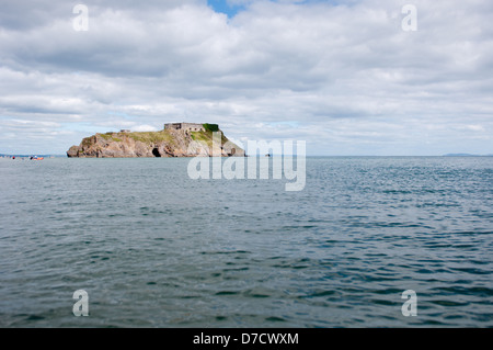 St. Catherines Island, umgangssprachlich auch als St. Catherines Rock bekannt, in Tenby, Wales. Stockfoto