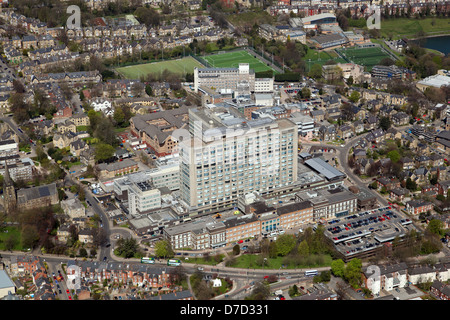 Luftaufnahme des Royal Hallamshire Hospital in Sheffield Stockfoto