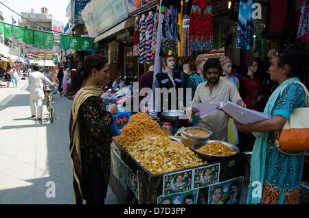 Transgender Wahlkandidaten in Pakistan Stockfoto