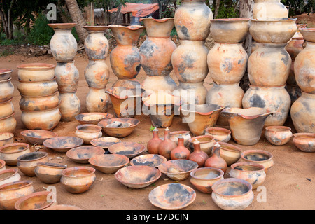 Keramik zum Verkauf, Inhambane, Mosambik Stockfoto