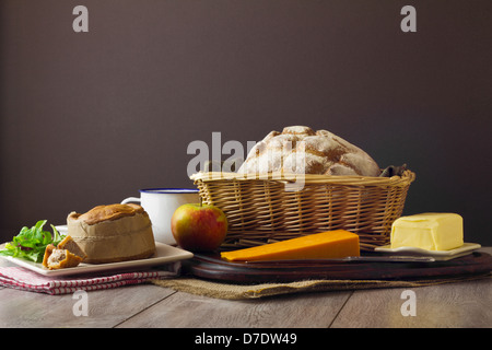 Pflüger Mittagessen Ausbreitung Stockfoto