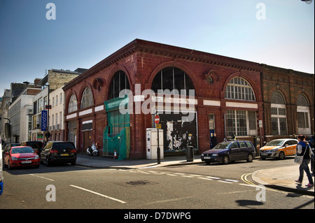 Der alte Eingang/Ausgang für Euston Northern Line U-Bahn-Station, London, UK Stockfoto