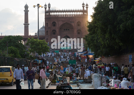 Der Haupteingang der Jama Masjid (Moschee) in Neu Dehli, Indien Stockfoto