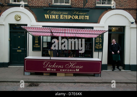 Shop stall Rochester High Street Rochester Kent Stockfoto