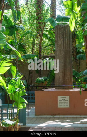 Marrakesch - die Majorelle Gärten, Erbe von Designer Yves Saint Laurent. Das Denkmal für St. Laurent. Stockfoto