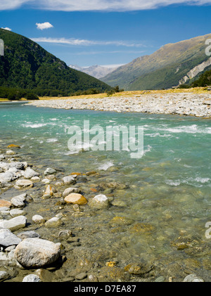 Ansicht des Flusses Wilkins, Mount Aspiring National Park, Weg von den Makarora RIver und Lake Wanaka, in der Nähe von Makarora, Otago Stockfoto