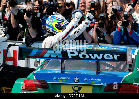 Parc Fermé, 7 Augusto Farfus (BR, BMW Team RBM, BMW M3 DTM), Motorsport / DTM: Deutsche Tourenwagen Meisterschaft 2013 1. Runde in Hockenheim (D) Stockfoto