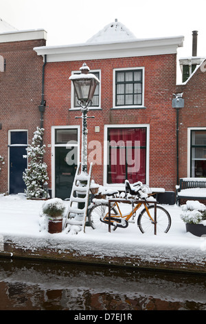 Schnee in th Ecity von Leiden, Holland Stockfoto