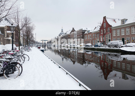 Schnee in der Stadt Leiden, Holland Stockfoto