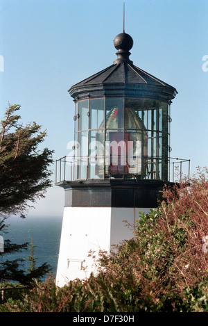 Cape Meares Licht Küste von Cape Meares Tillamook Bay Oregon, Cape Meares Light gebaut 1890 mit Fresnel-Linse, Leuchtturm, Stockfoto