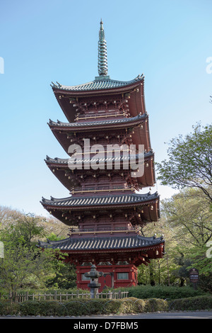 Kan'ei-Ji (Kaneiji) ist original fünfgeschossige Pagode in Ueno-Park, Tokyo, Japan Stockfoto