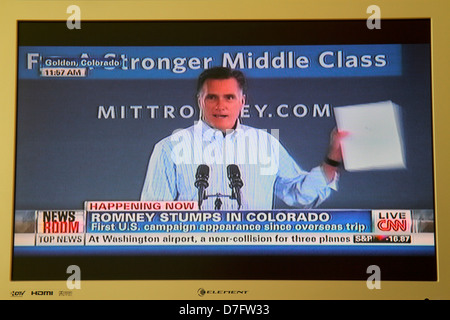 Miami Beach Florida, TV, Fernseher, Set, Bildschirm, Flachbildschirm, HDTV, Monitor, CNN, Kabel, Nachrichten, Mitt Romney, republikanischer Präsidentschaftskandidat, Wahlkampf, Besucher Stockfoto