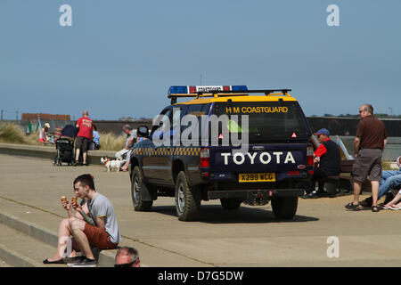 Heacham, Norfolk, Großbritannien. 6. Mai 2013. HM Coastguard auf Patrouille in Heacham, West Norfolk, als es ist voraussichtlich der heißeste Tag des Jahres so weit später heute sein. Bildnachweis: Paul Marriott Photography / Alamy Live News Stockfoto