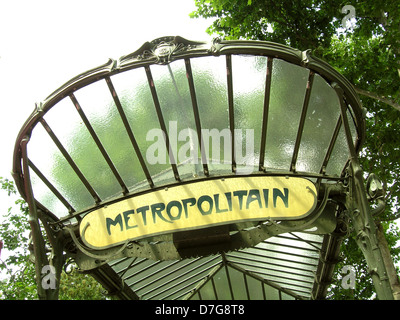 Detail der Metropolitan Eingang am Ort Abbesses, Paris Frankreich Stockfoto