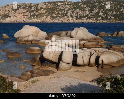 Interessante Felsen im Meer Stockfoto