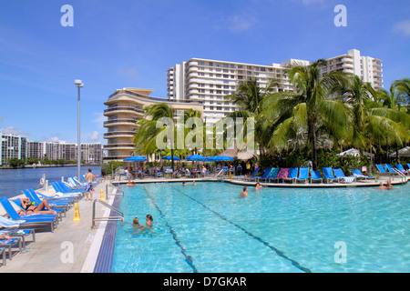 Hollywood Florida, Intracoastal Condominium Eigentumswohnungen Eigentumswohnungen Wohnhäuser Appartments Wohnungen, Gebäude Gebäude Gehäuse Stockfoto