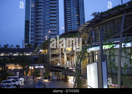 Der Fluss Eigentumswohnung, eine luxuriöse Wohnung am Chao Phraya Fluss in Bangkok Stockfoto