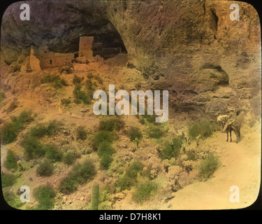 Tonto Cliff Dwellings auf dem Apache Trail in Arizona Stockfoto