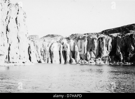 Die Shoshone Falls am Snake River in Idaho sind einer der größten Wasserfälle Nordamerikas. Die Wasserfälle, die oft als „Niagara des Westens“ bezeichnet werden, sind ein atemberaubendes Naturwunder und eine wichtige Touristenattraktion. Stockfoto