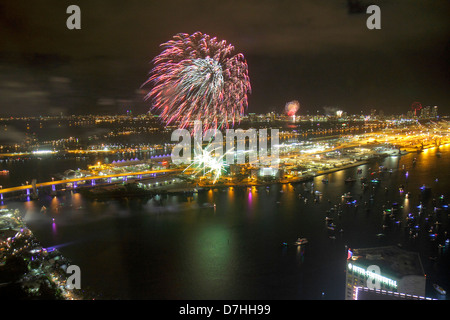 Miami Florida, Silvester, Feuerwerk, Feier, Port Boulevard Bridge, Luftaufnahme von oben, Blick vom Southeast Financial Center, Zentrum, s Stockfoto