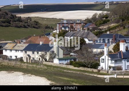 West Lulworth Dorf, das Tor zur Jurassic Coast-Weltkulturerbe in Dorset, Südengland. Stockfoto