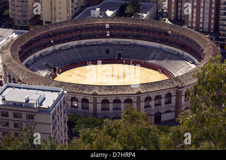 Plaza de Toros La Malagueta Stierkampfarena Malaga Spanien, gesehen vom Monte Gibralfaro Stockfoto