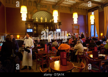 Bar am Hauptbahnhof, Amsterdam, Niederlande Stockfoto