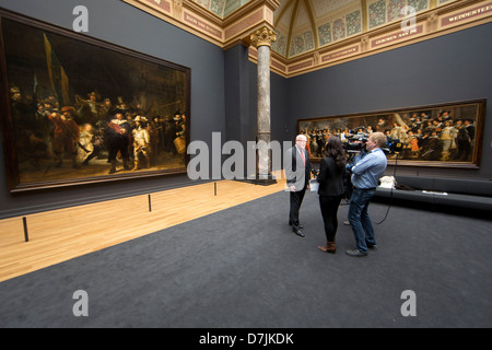 Interview auf dem neu eröffneten Rijksmuseum, amsterdam Stockfoto