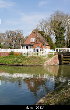 Die Caen Hill Locks bei Devizes Wiltshire England UK Stockfoto