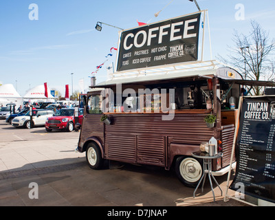 Die Bristol Motor show am Cribbs Causeway regionale Einkaufszentrum Bristol England UK Stockfoto