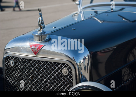 Vintage Alvis an der vscc Spring Start Event in Silverstone, Northamptonshire, England, UK. Stockfoto