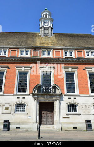 Rathaus, Queen Victoria Road, High Wycombe, Buckinghamshire, England, Vereinigtes Königreich Stockfoto