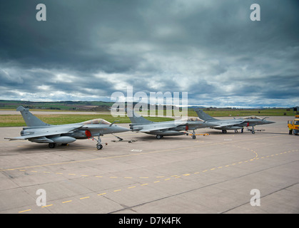 Frankreich - Marine militärische einzelne & zwei Sitz Dassault Rafale Kämpfer.   SCO 9050 Stockfoto