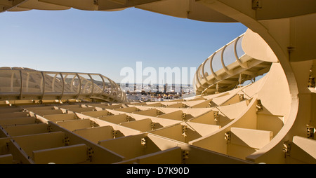 Stadtbild Panorama von Sevilla aus Metropol Parasol Panoramaterrasse Gehweg Andalusien Andalusien Spanien Europa Stockfoto