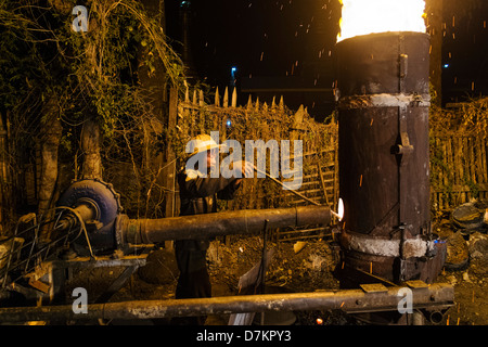 Metallguss, Nyaung Shwe, Myanmar Stockfoto